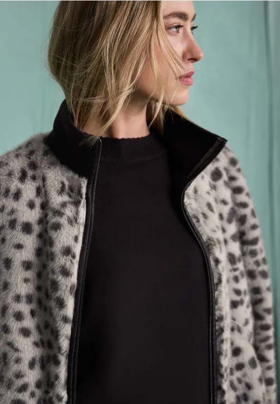 Fake Fur Jacke mit Animal Print