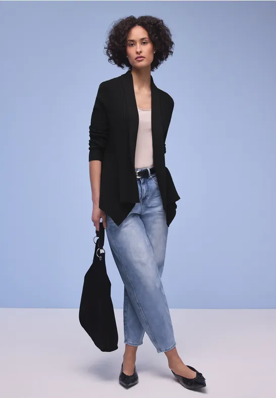 Thumbnail - Cutline Cardigan