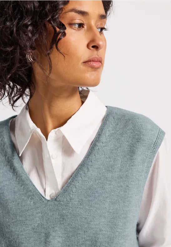 Thumbnail - Street One Frauen Ärmelloser V-Neck Pullover in Blau, Gr: 36