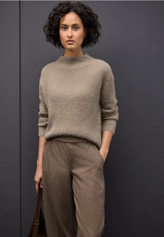 Thumbnail - Federgarn Pullover