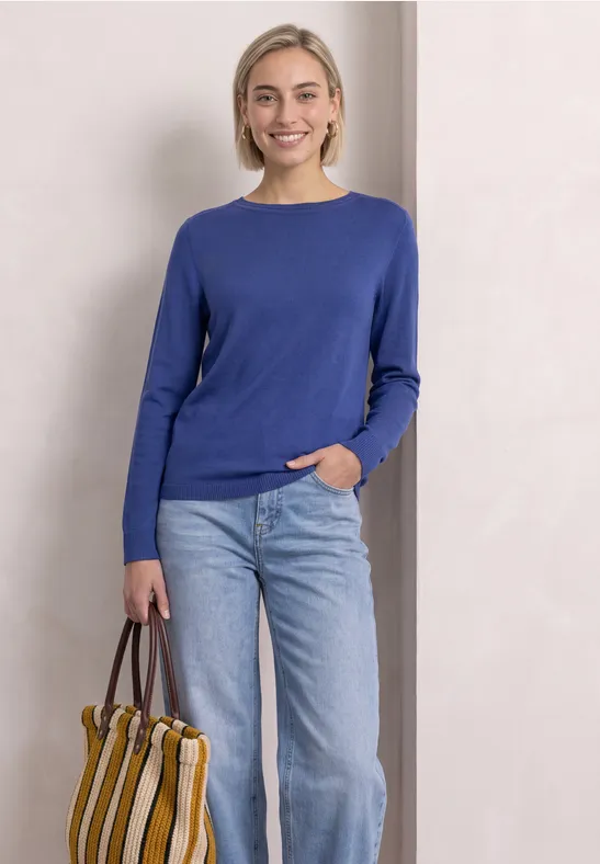 Basic Pullover mit U-Boot-Ausschnitt