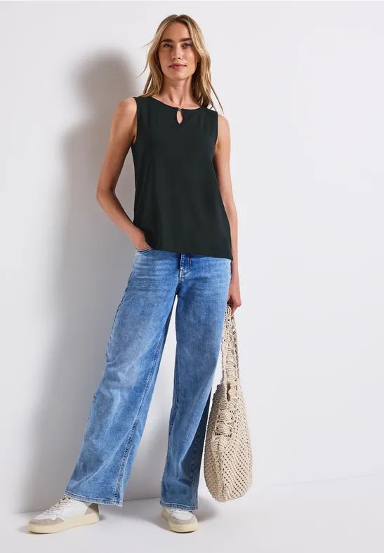 Thumbnail - Street One Frauen Jersey-Top mit Cut-Out in Grün, Gr: 44