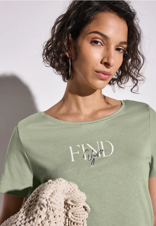 Thumbnail - Street One Frauen T-Shirt mit Wording Artwork in Grün, Gr: 44