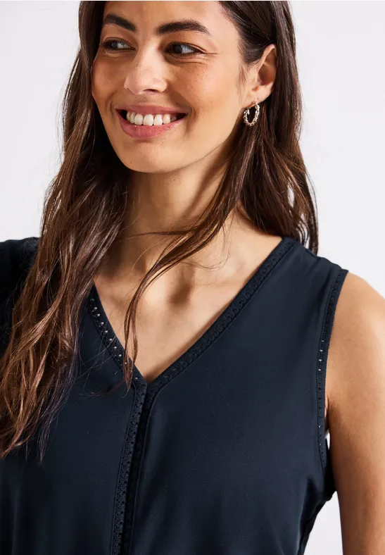 Thumbnail - Jersey-Top mit Häkeldetails