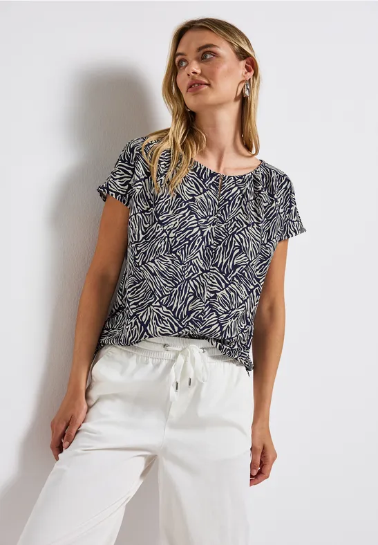 Thumbnail - Street One Frauen Print-Shirt mit Cut-Out in Blau, Gr: 44