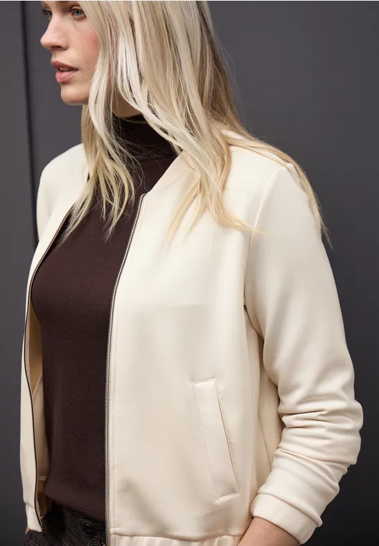 Thumbnail - Street One Frauen Silk-Look Jacke in Beige, Gr: 46