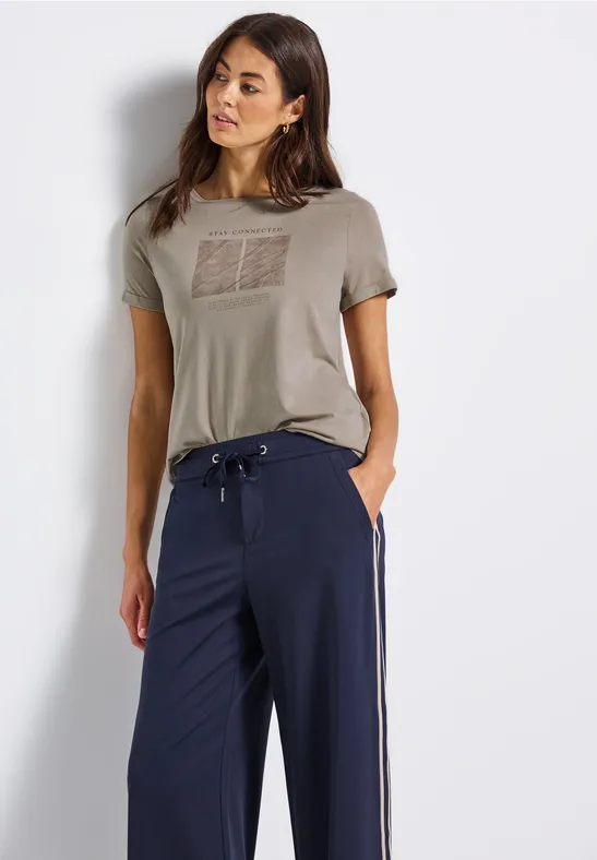 Thumbnail - Street One Frauen Artwork Shirt mit Turn-Up in Beige, Gr: 42