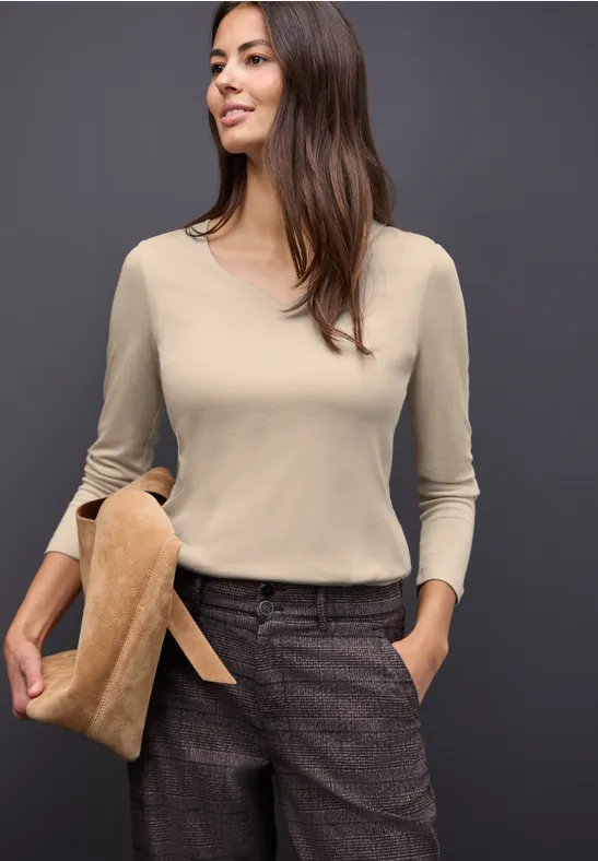 Thumbnail - Street One Frauen Shirt mit Herzausschnitt in Beige, Gr: 36