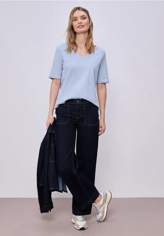 Street One Frauen Basic T-Shirt mit V-Neck in Unifarbe in Blau, Gr: 44