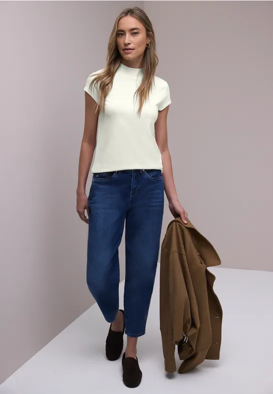 Thumbnail - Street One Frauen Basic T-Shirt mit Turtle Neck in Weiß, Gr: 42