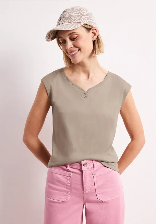 Street One Frauen Shirt mit gerundetem V-Ausschnitt in Beige, Gr: 34