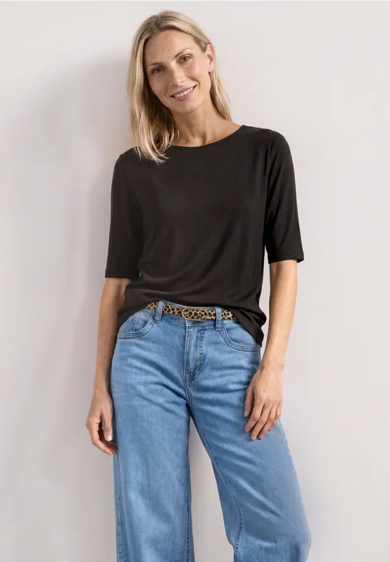 Basic T-Shirt mit Rundhals in Unifarbe