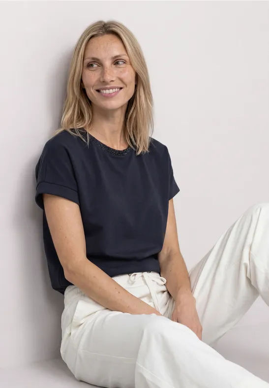 T-Shirt im Silk-Look mit Rundhals