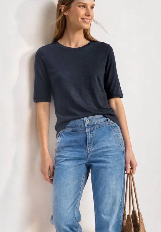 Basic T-Shirt mit Rundhals in Unifarbe