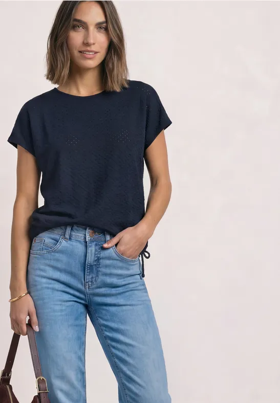 T-Shirt aus Spitze mit Rundhals