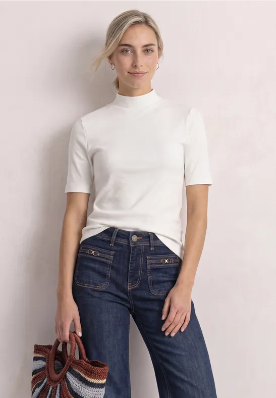 T-Shirt mit Turtle Neck in Rippstruktur