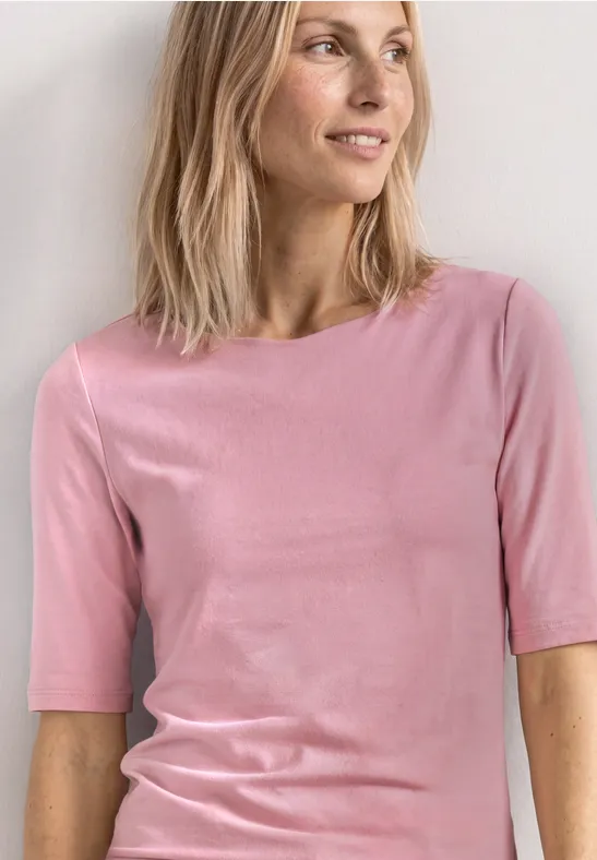 T-Shirt mit Wavy Neckline in Unifarbe