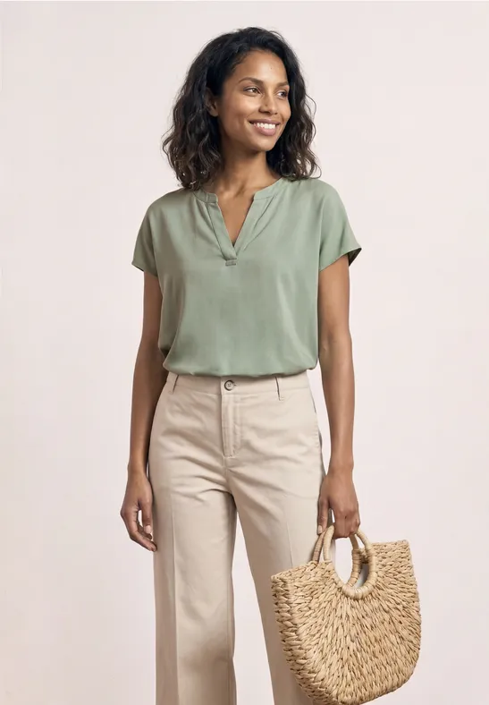 Street One Blouse met losse schouders en gespleten hals