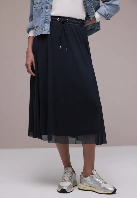 Thumbnail - Midi-Rock aus Mesh in Plisséestruktur