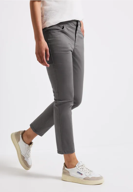 Thumbnail - Street One Frauen 7/8-Satinhose in Grau, Gr: 38