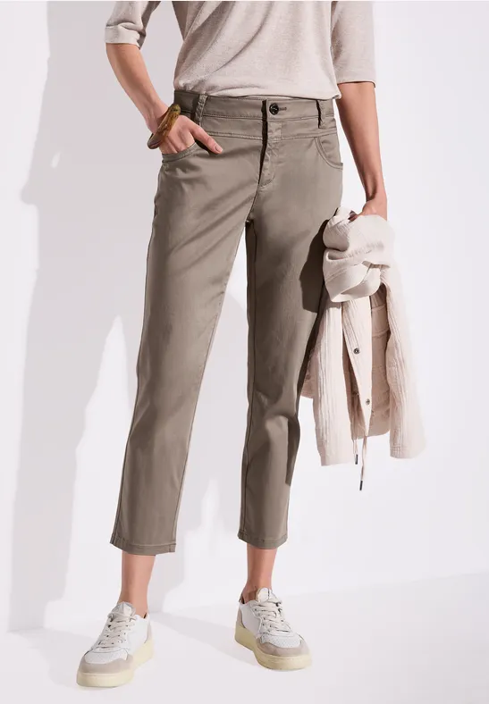 Street One Frauen 7/8-Satinhose in Braun, Gr: 32