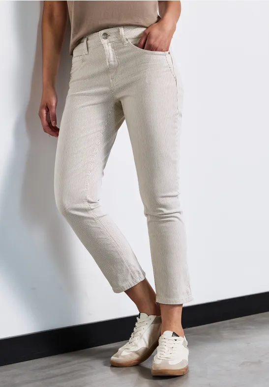 Thumbnail - Street One Frauen Gestreifte 7/8 Jeans in Beige, Gr: 27