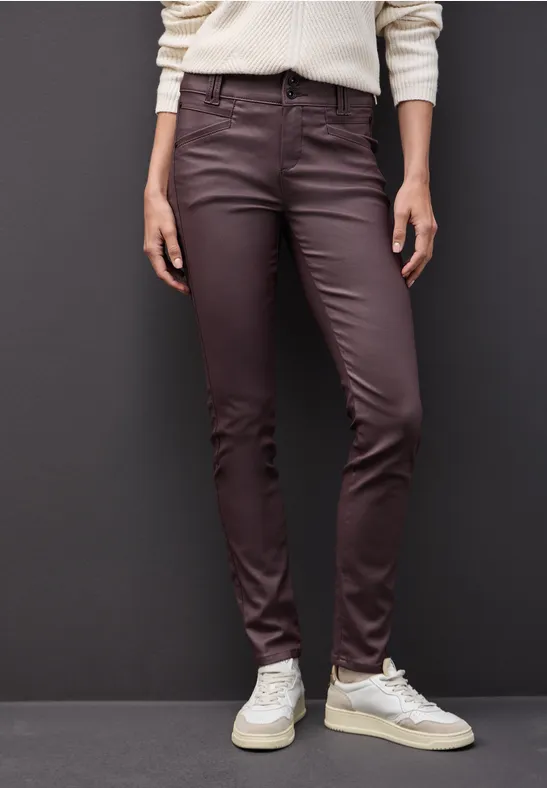 Street One Frauen Slim Fit Coated Hose in Rot, Gr: 32