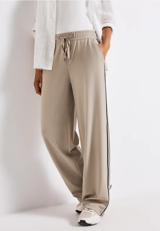 Thumbnail - Street One Frauen Hose mit Gallonstreifen in Beige, Gr: 44