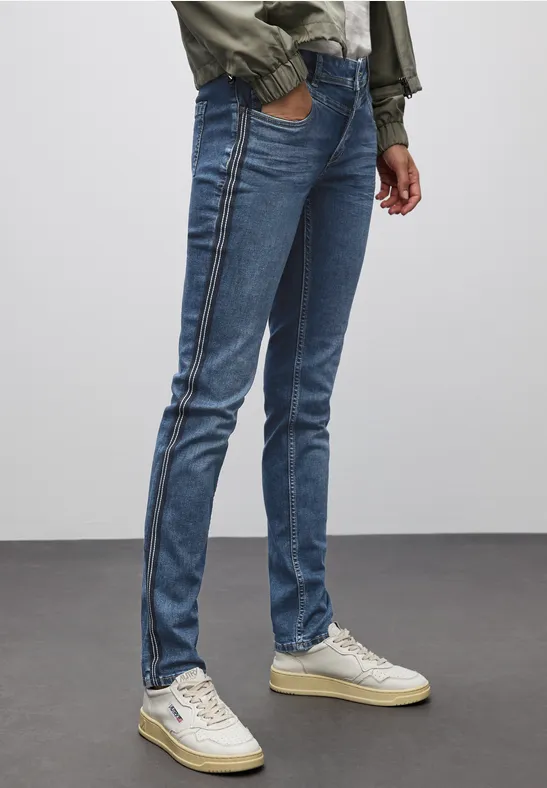 Street One Frauen Casual Fit Jeans in Blau, Gr: 28