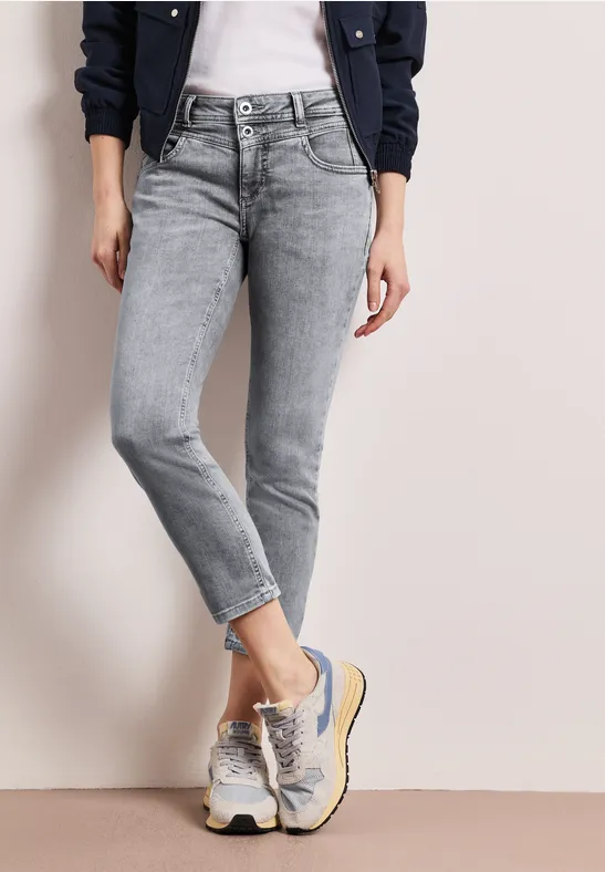 Mid Waist Slim Leg Jeans im Slim Fit female Grau