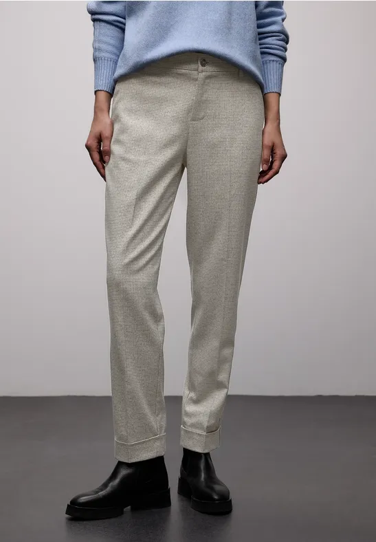 Thumbnail - Slim Leg Hose