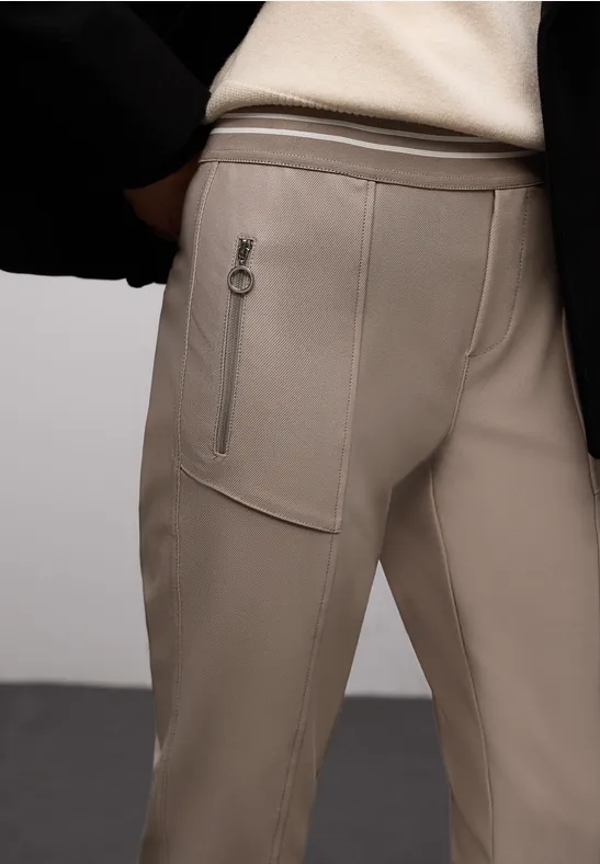 Street One Frauen Slim Leg Hose in Braun, Gr: 42