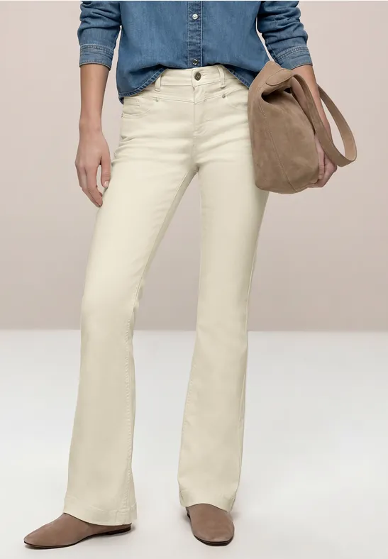 Street One Frauen High Waist Bootcut Jeans im Slim Fit in Beige, Gr: 30