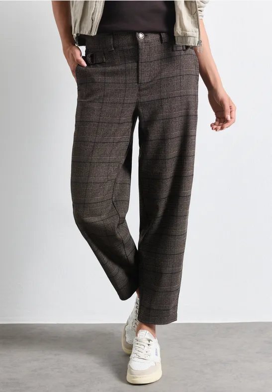 Barrel Leg Hose mit Schnallendetail