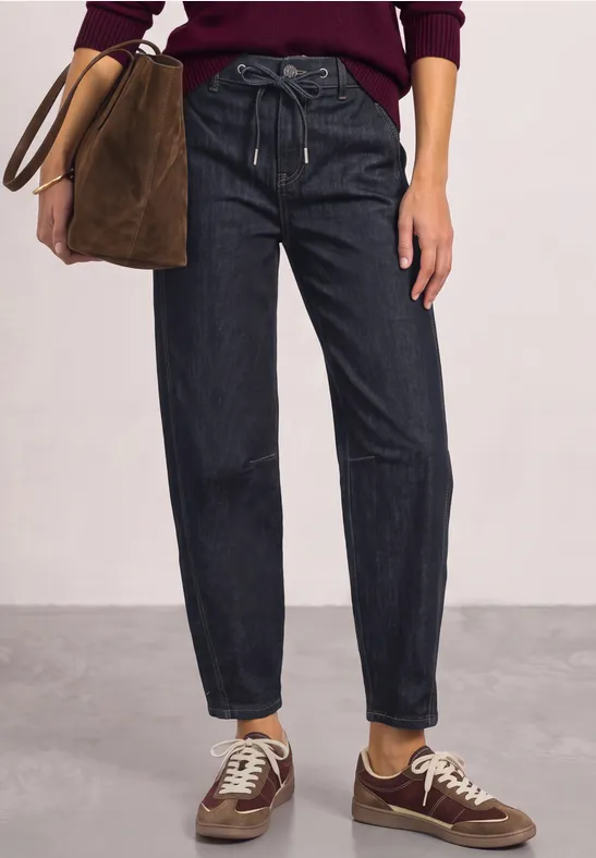 Jeans met High Waist-taille en wijd uitlopende pijpen, voorzien van een trekkoord