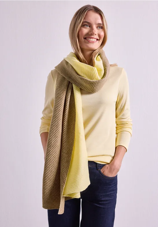 Schal im Two-Tone-Look mit Falten