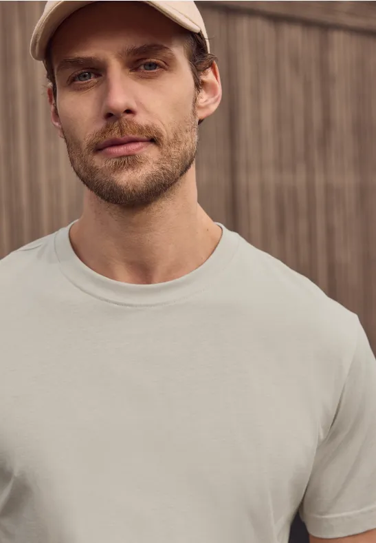 Basic T-Shirt aus reiner Baumwolle