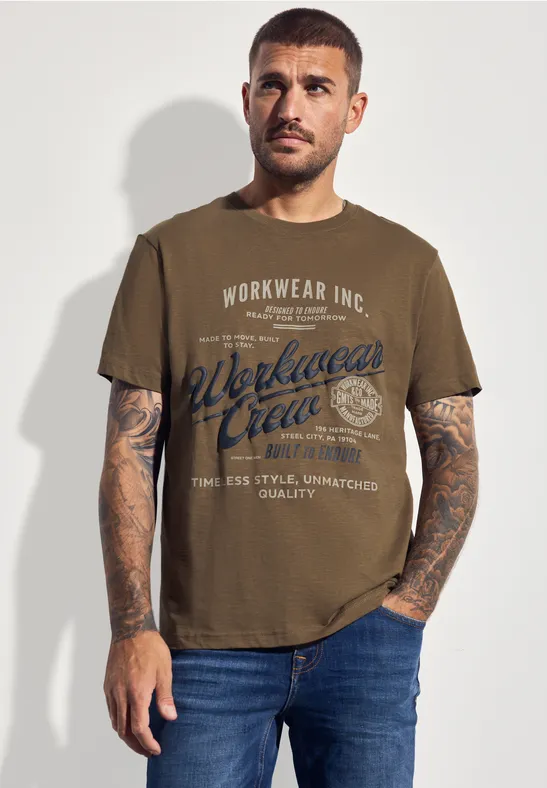 Thumbnail - Street One MEN Männer Slub T-Shirt mit Wording in Braun, Gr: 3XL