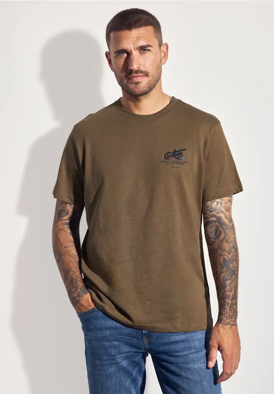 T-Shirt mit Chestprint