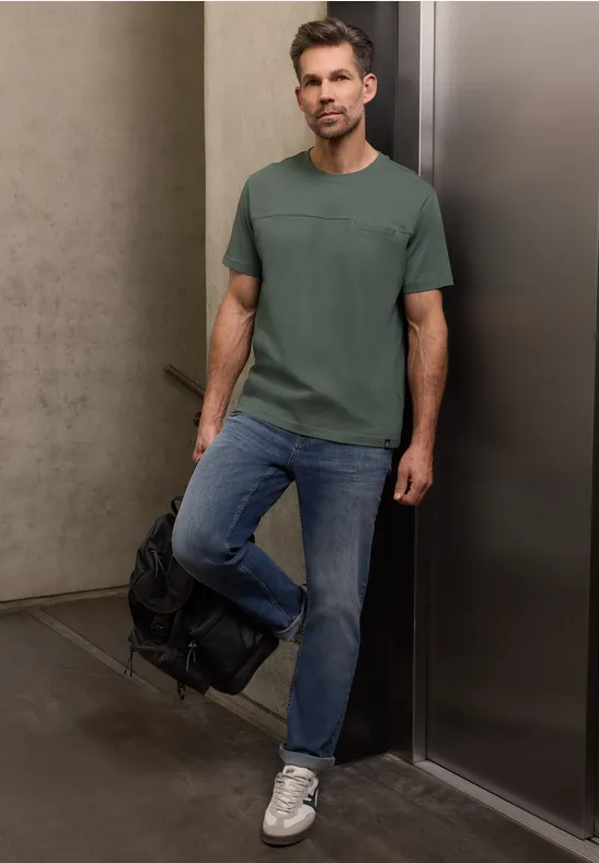 Thumbnail - Street One MEN Männer T-Shirt mit Brusttasche in Grün, Gr: 3XL