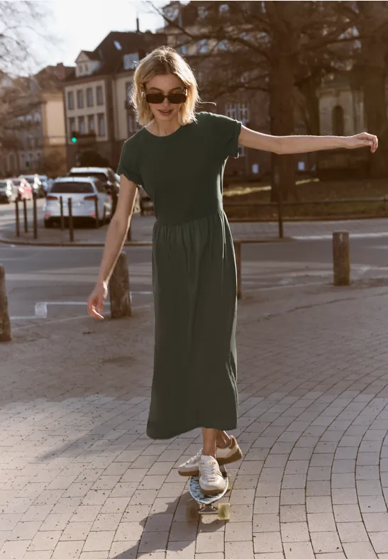 Thumbnail - Midi-Kleid mit Rundhals und Strukturmix