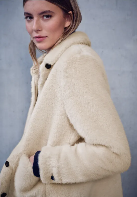 Thumbnail - Street One Studio Frauen Fake Fur Overshirt in Beige, Gr: 38