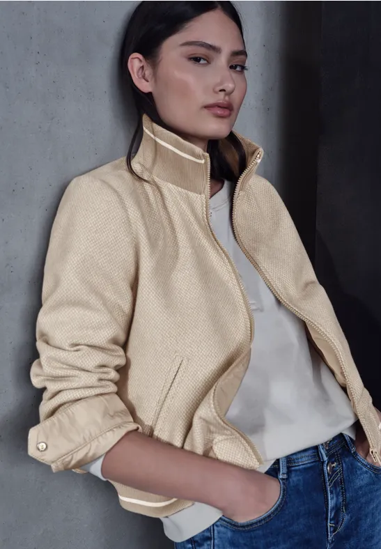 Thumbnail - Blouson mit College Details