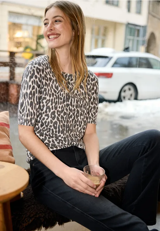 Thumbnail - Leo Pullover