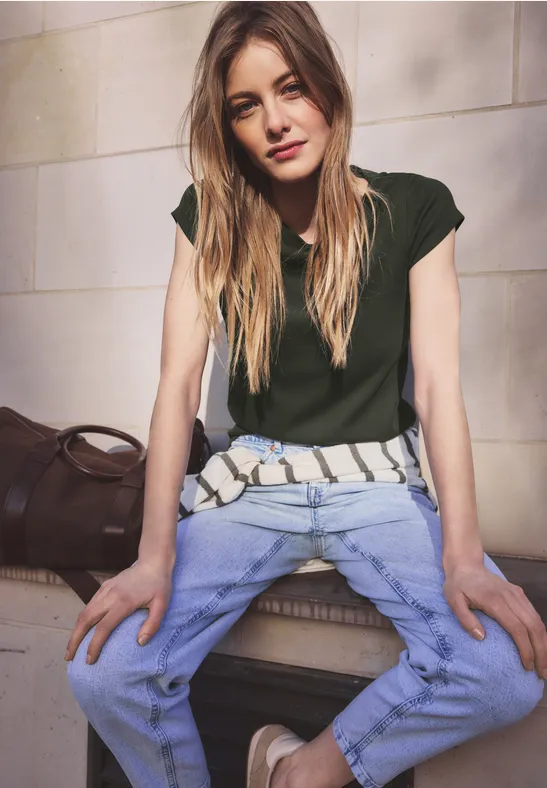 Thumbnail - Street One Studio Frauen Basic Shirt mit U-Boot-Ausschnitt in Grün, Gr: 38