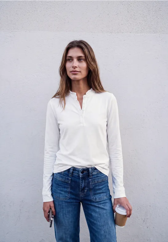 Shirt met lange mouwen, ronde hals en ruches