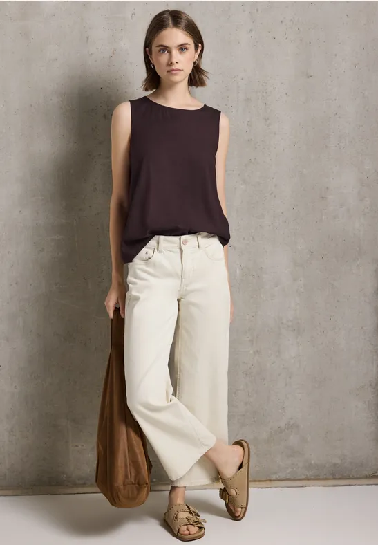 Blousetop met lintdetails