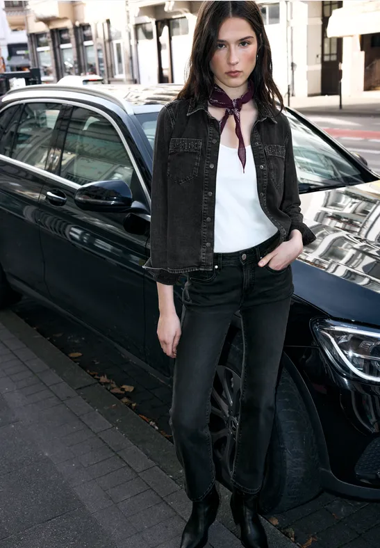 Thumbnail - Street One Studio Frauen Jeanshemd mit Glitzerdetails in Schwarz, Gr: 36