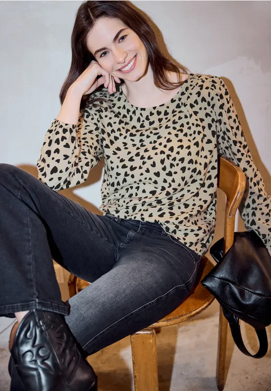 Thumbnail - Street One Studio Frauen Bluse mit Herzmuster in Beige, Gr: 42