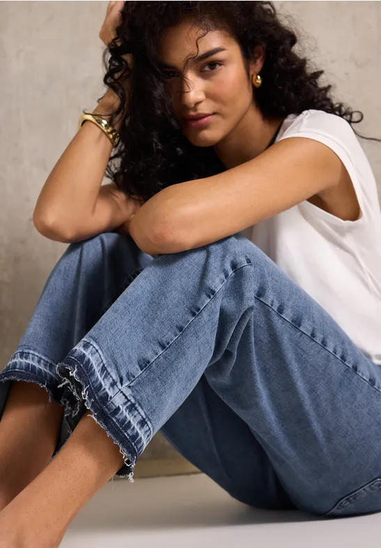 Straight Legs jeans